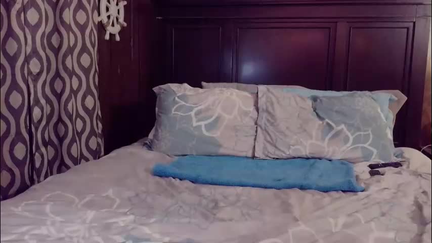 milf_raylie Adult Chat December 27, 2025