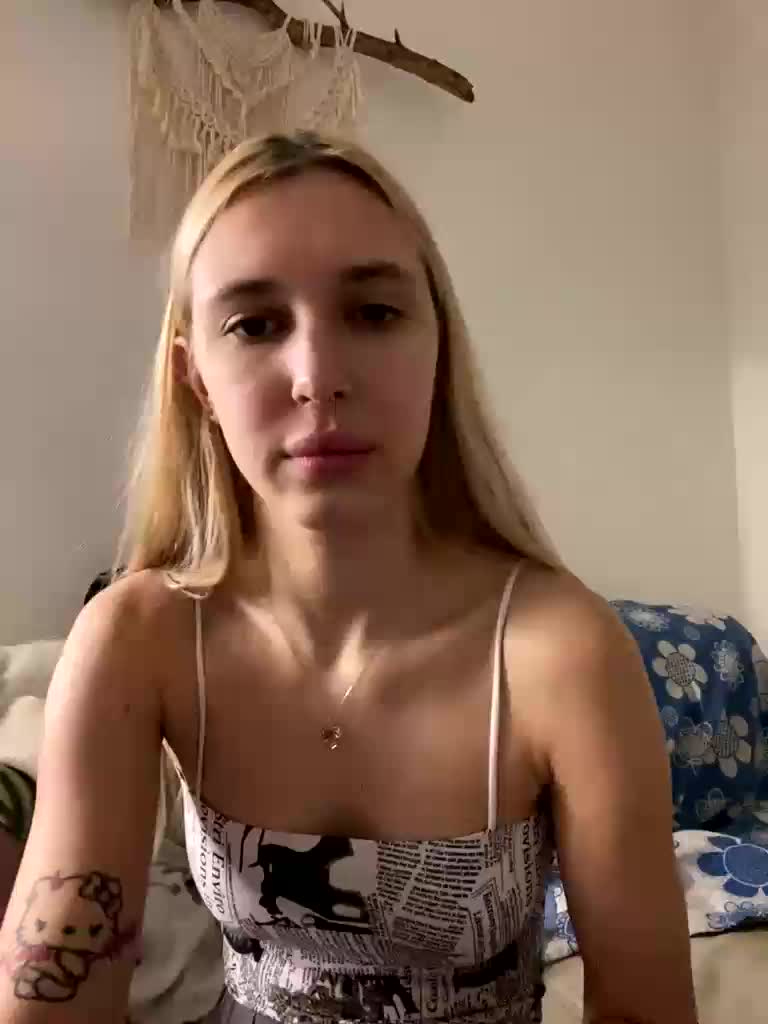 lina_wap Adult Chat December 27, 2025