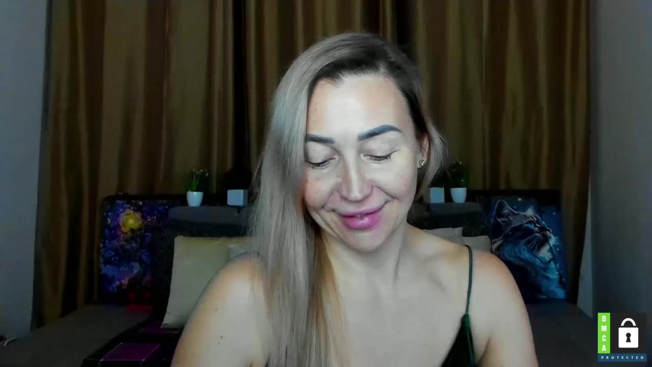 Jullyblondkiss Adult Chat December 27, 2025
