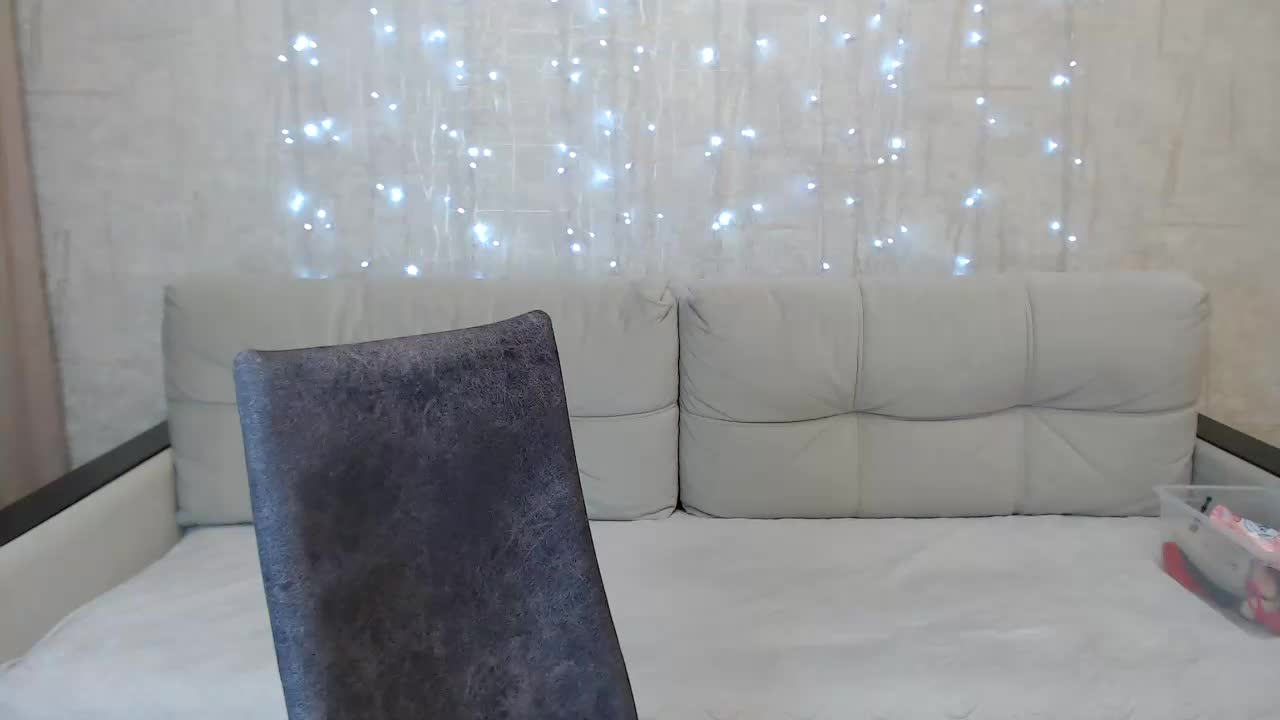 JenniferTheChic Adult Chat December 27, 2025