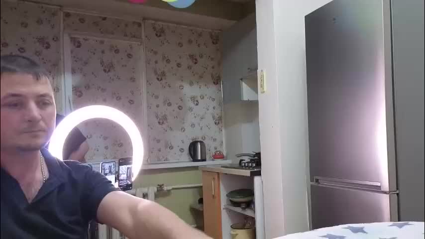 best_ass2000 Adult Chat December 28, 2025