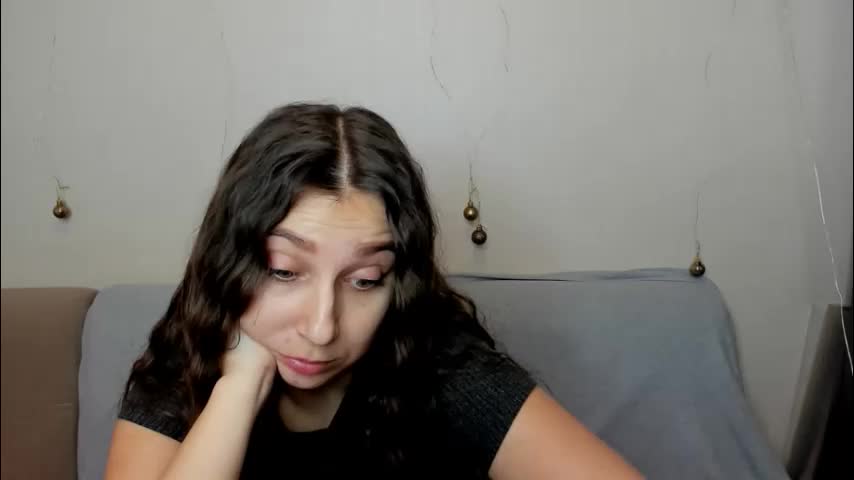 sinthiahug Adult Chat December 28, 2025