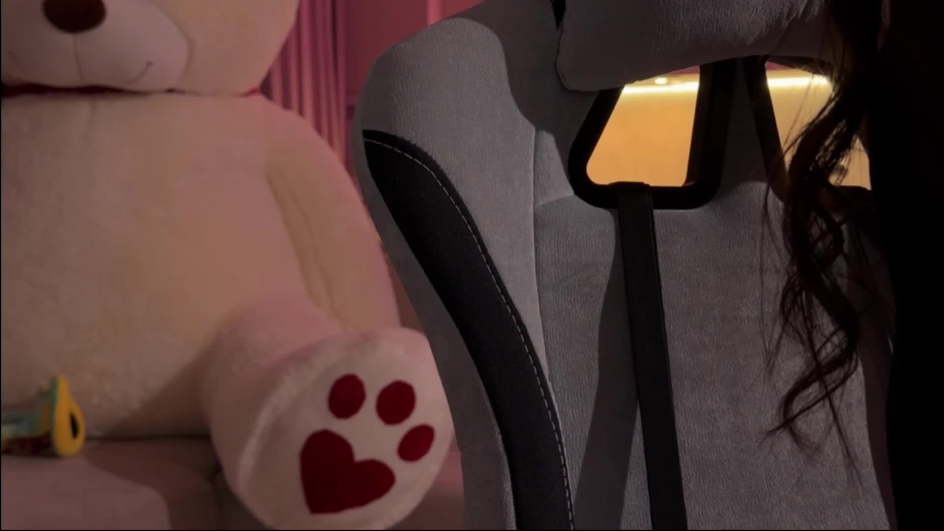 Sofi-Mi Adult Chat December 28, 2025