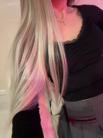 PauLiiine Adult Chat December 28, 2025