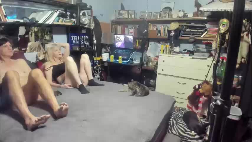 pink_black Adult Chat December 28, 2025