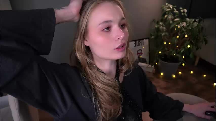 lisa_schiele Adult Chat December 28, 2025