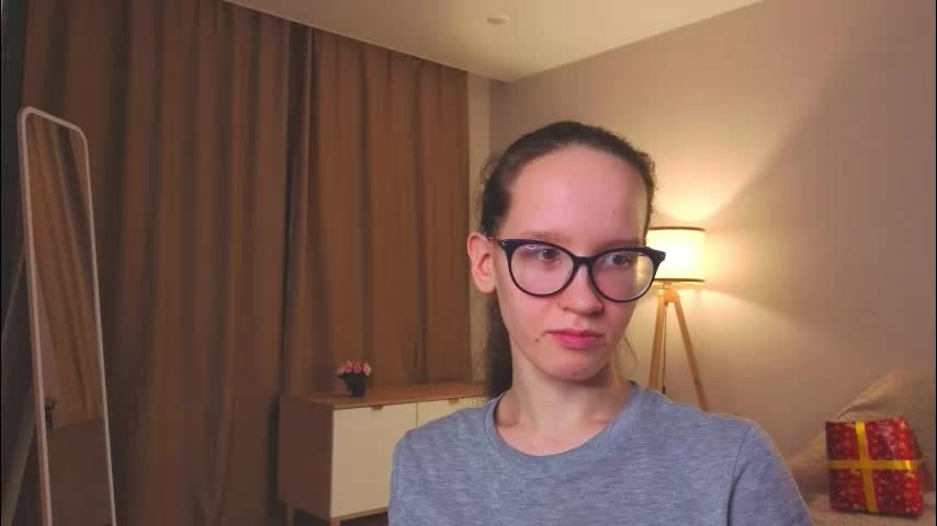 lynettebails Adult Chat December 28, 2025