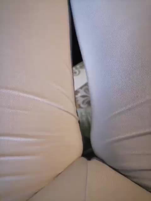 -Tiffany- Adult Chat December 28, 2025