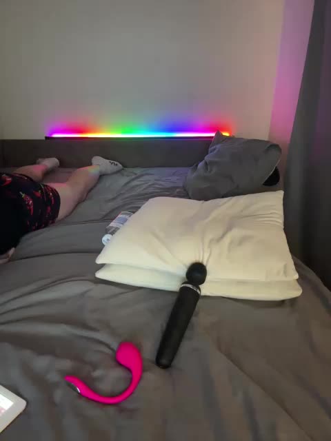 HOT_HONEY_CLUB Adult Chat December 28, 2025