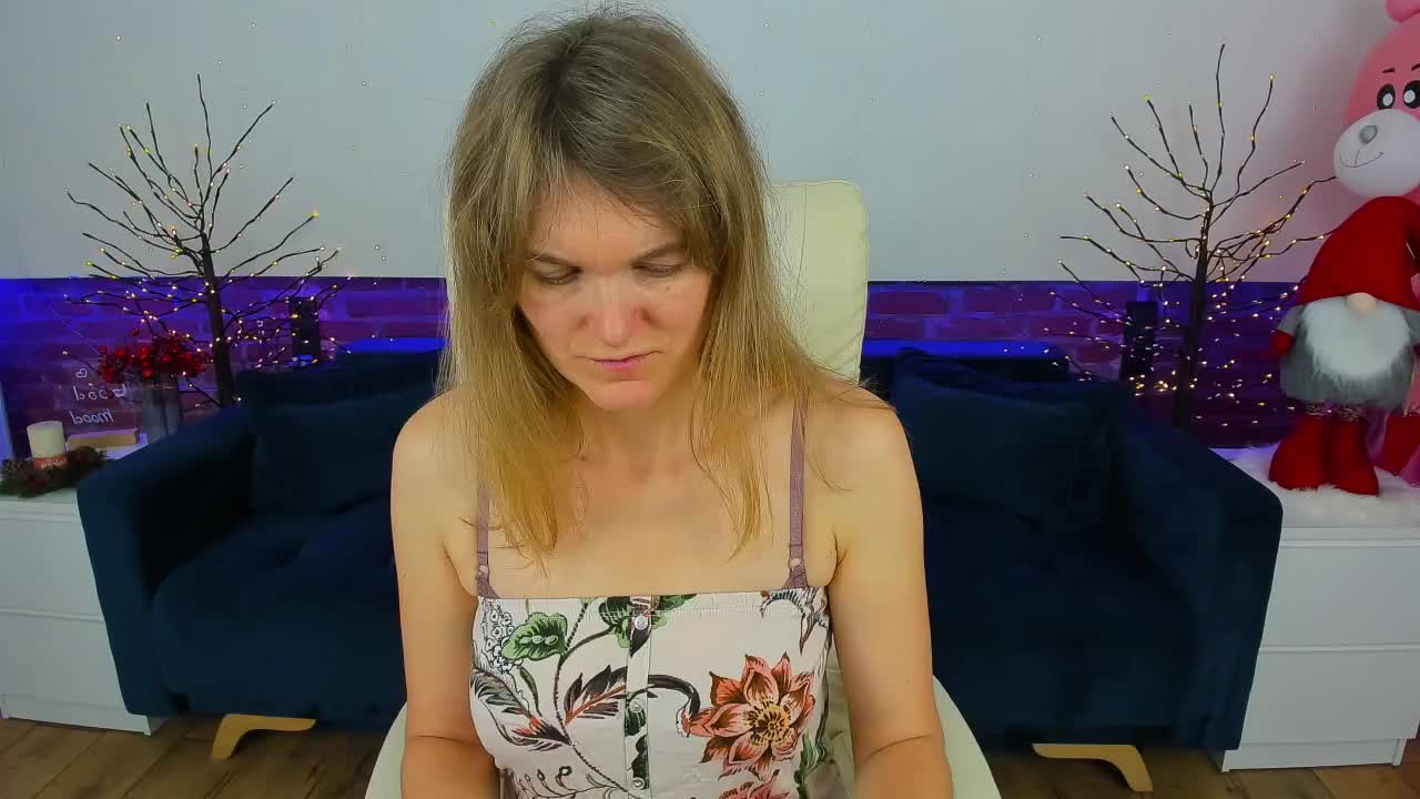 Annabel-xxx Adult Chat December 28, 2025