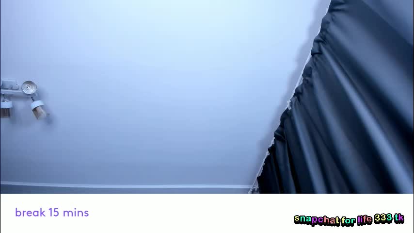 vivian_qwerty Adult Chat December 28, 2025