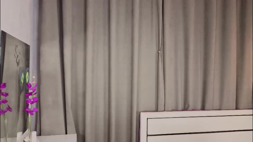 dollyburruss Adult Chat December 28, 2025