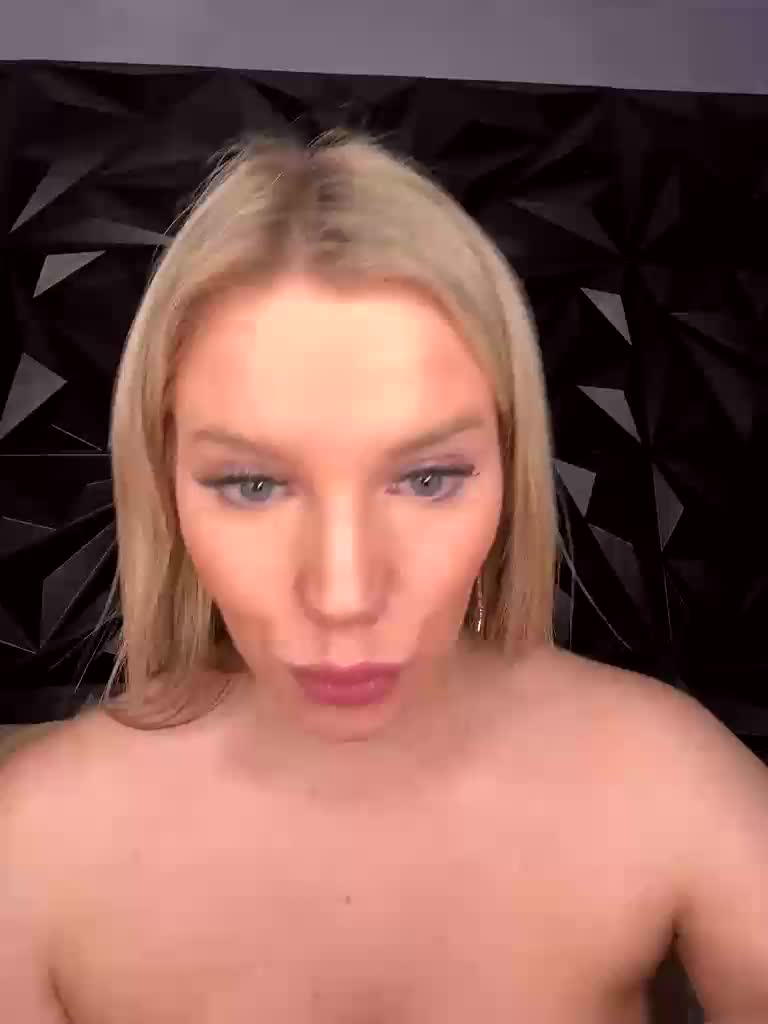 LYALYAtop Adult Chat December 28, 2025