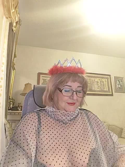 KarinkaSweet Adult Chat December 28, 2025