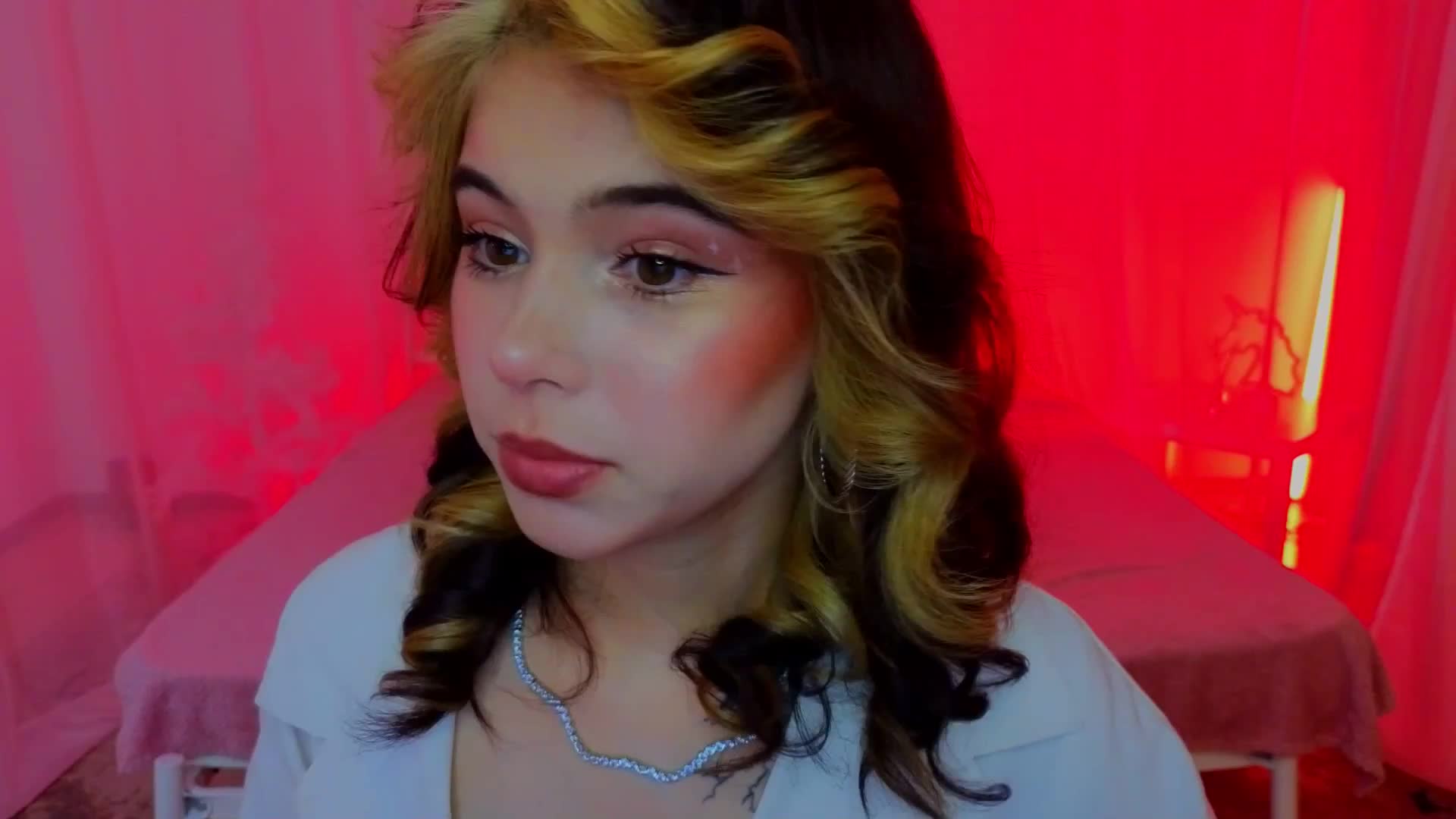 CoralineJones Adult Chat December 28, 2025