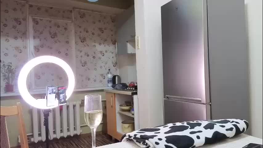 best_ass2000 Adult Chat December 29, 2025