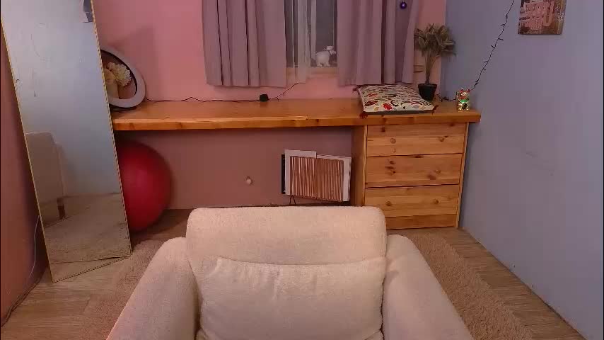 taissa_farmiga Adult Chat December 28, 2025