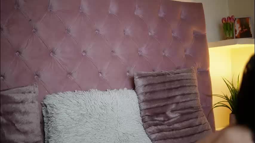 maiamini Adult Chat December 29, 2025