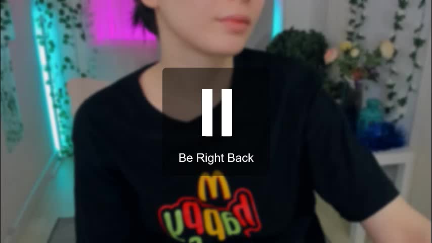 julietaromaniss Adult Chat December 29, 2025