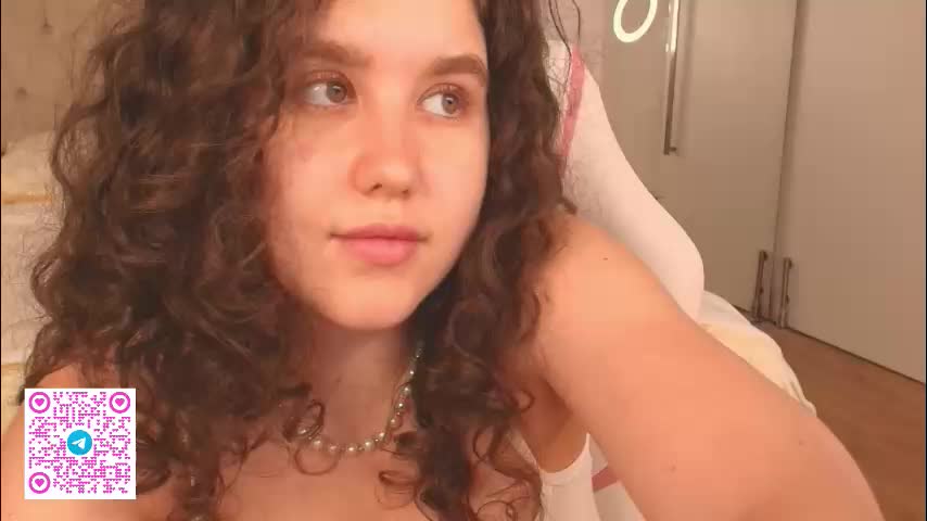 ariella_sol Adult Chat December 29, 2025