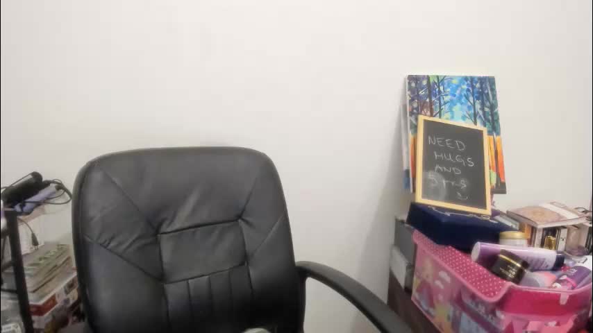 artsyandcraftsy_ Adult Chat December 29, 2025