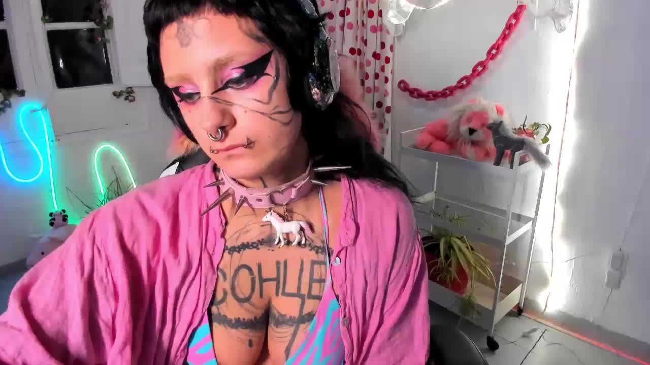 Lady-sontse- Adult Chat December 29, 2025