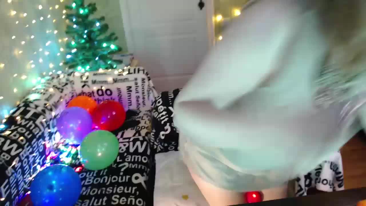 MeganIris Adult Chat December 29, 2025