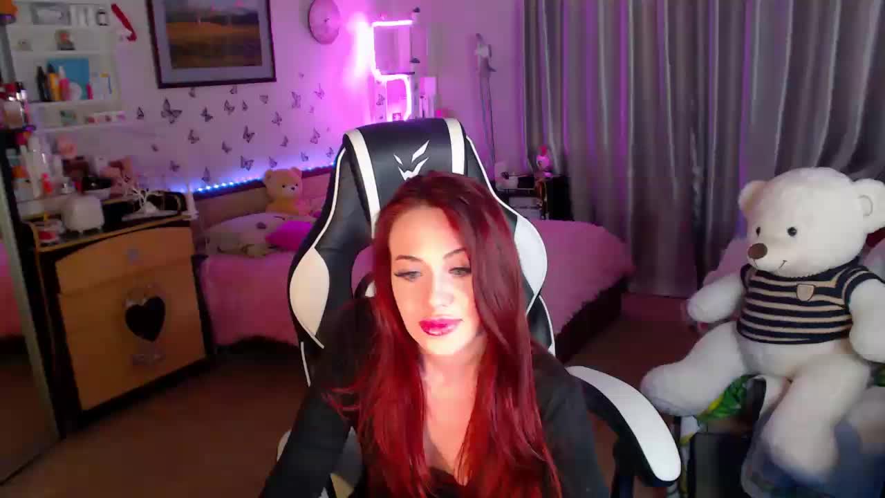 miss-alice- Adult Chat December 29, 2025