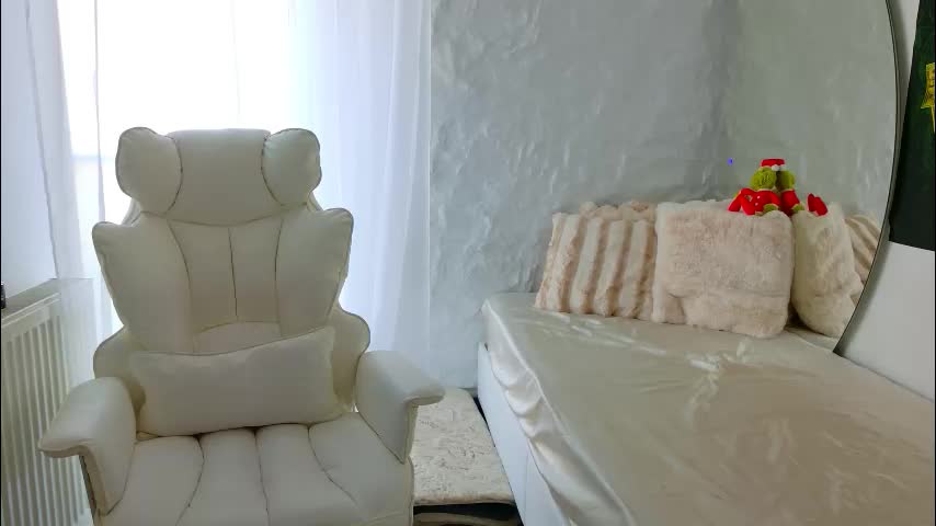 monique_a Adult Chat December 29, 2025