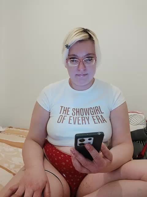 Vika211 Adult Chat December 29, 2025