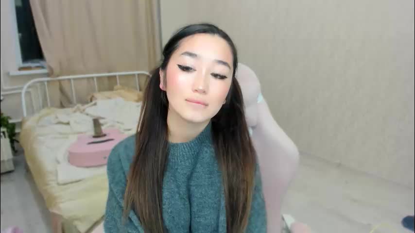 yourbabysakuraa Adult Chat December 29, 2025