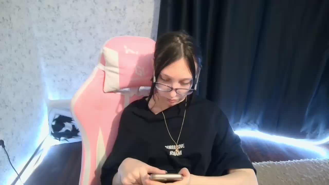 SweetLulyX Adult Chat December 29, 2025