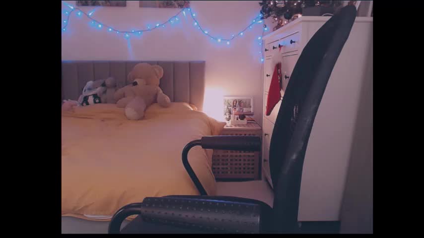 julialiones Adult Chat December 29, 2025