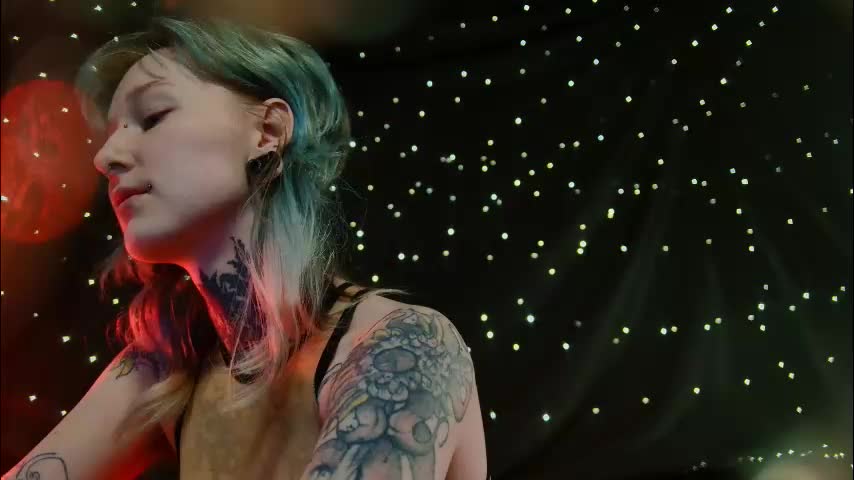 littlespacemouse Adult Chat December 30, 2025