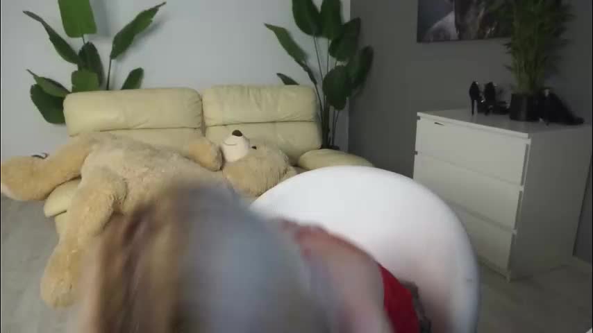 angeleyesblue25 Adult Chat December 30, 2025