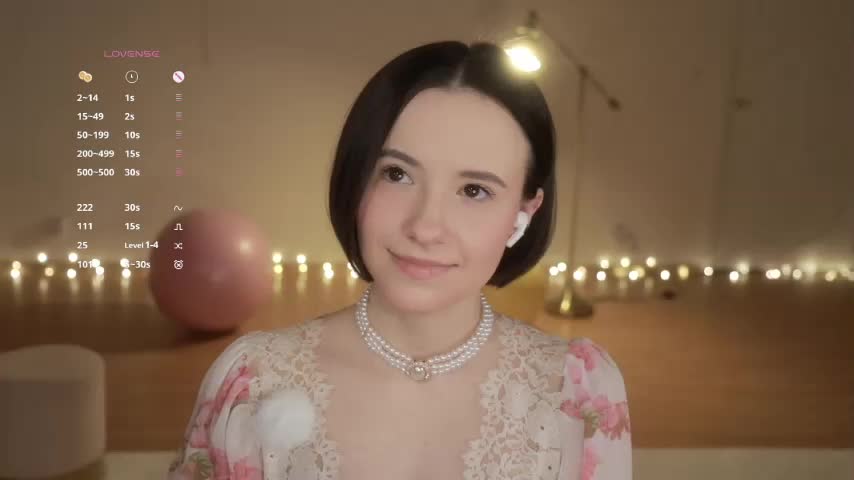 MissEssie Adult Chat December 30, 2025