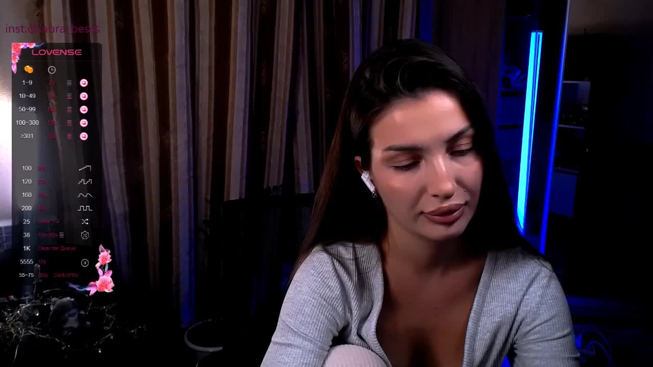 LauraBess Adult Chat December 30, 2025