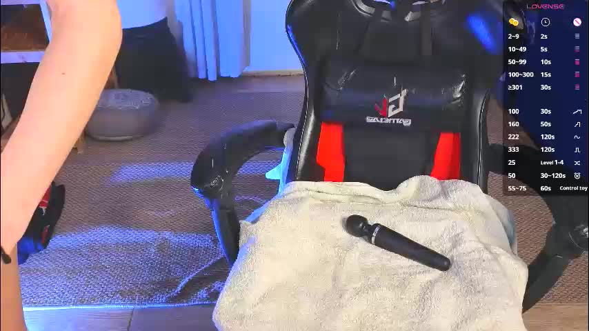 hotlaracroft Adult Chat December 30, 2025