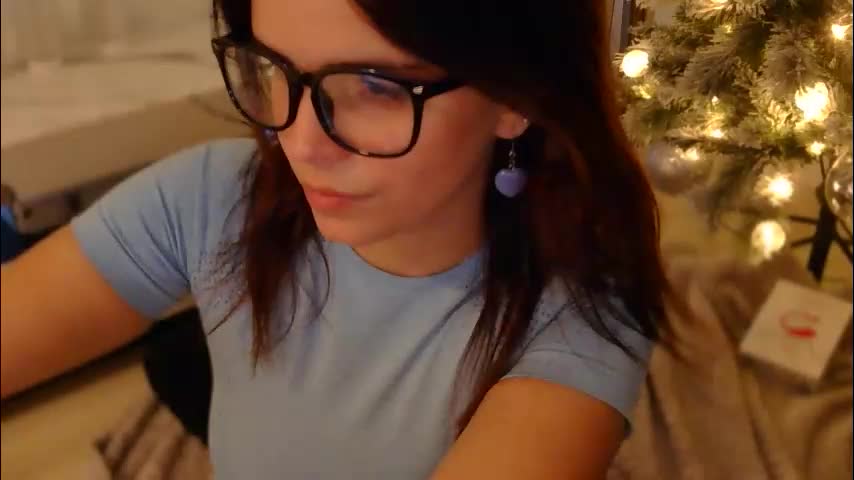 lilbeccaxo Adult Chat December 30, 2025
