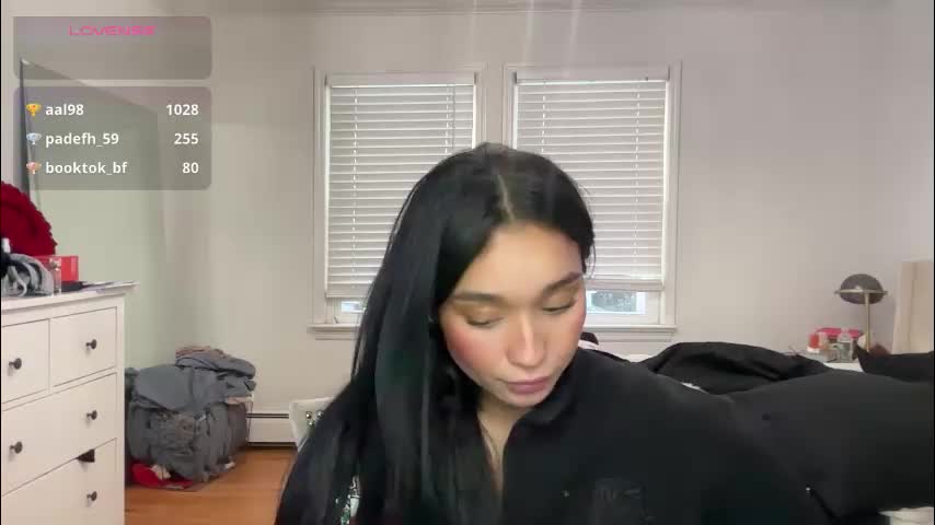 adriannarodriguez Adult Chat December 30, 2025