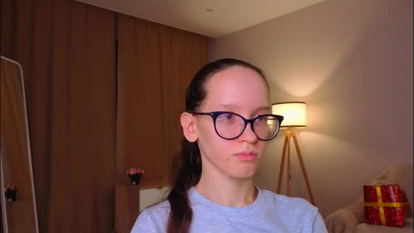 lynettebails Adult Chat December 30, 2025