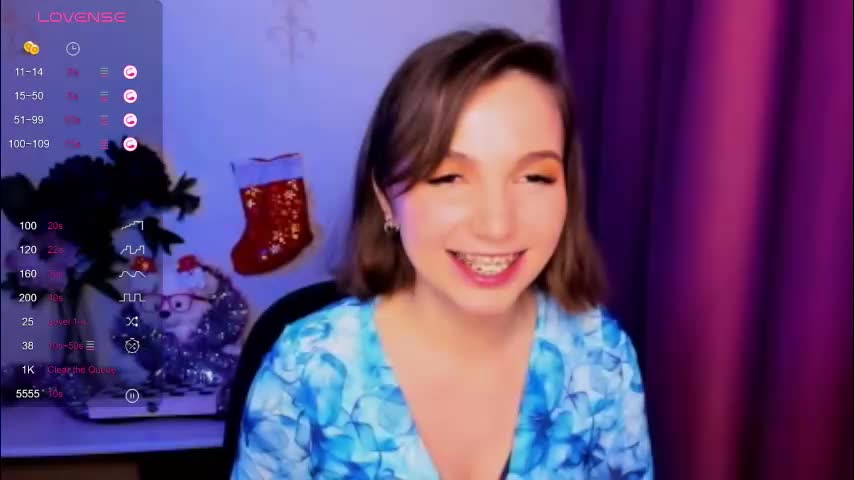 kindhazelhere_ Adult Chat December 30, 2025