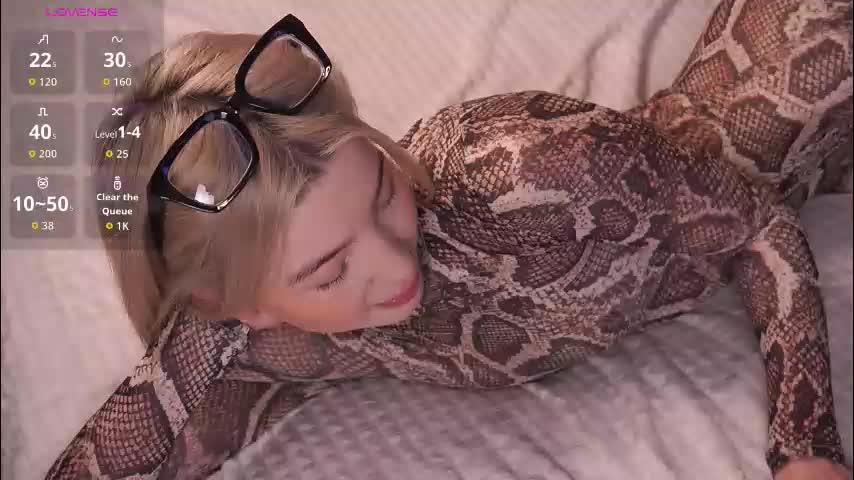 lindathacker Adult Chat December 30, 2025