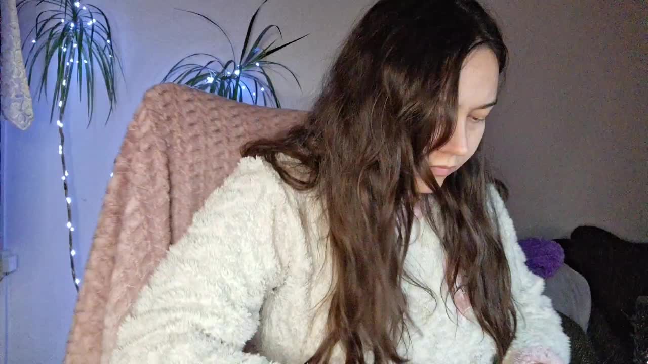 CyndeeWinter Adult Chat December 30, 2025