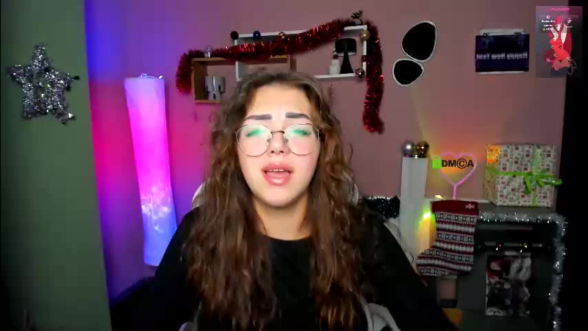 kiki_swan Adult Chat December 30, 2025