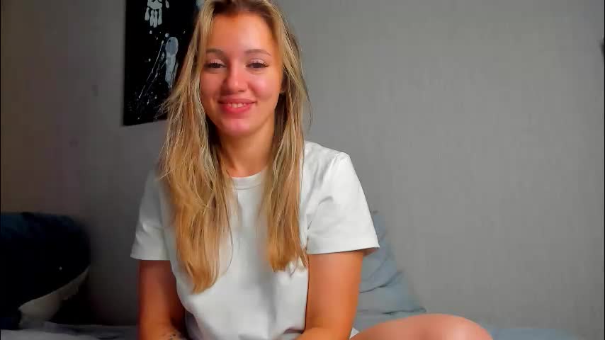 foxy_blond Adult Chat December 30, 2025