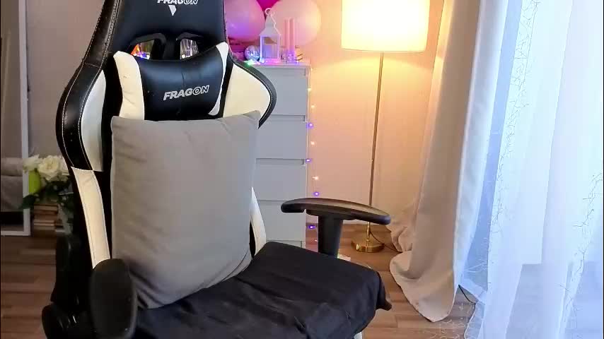 sexmoon11 Adult Chat December 30, 2025