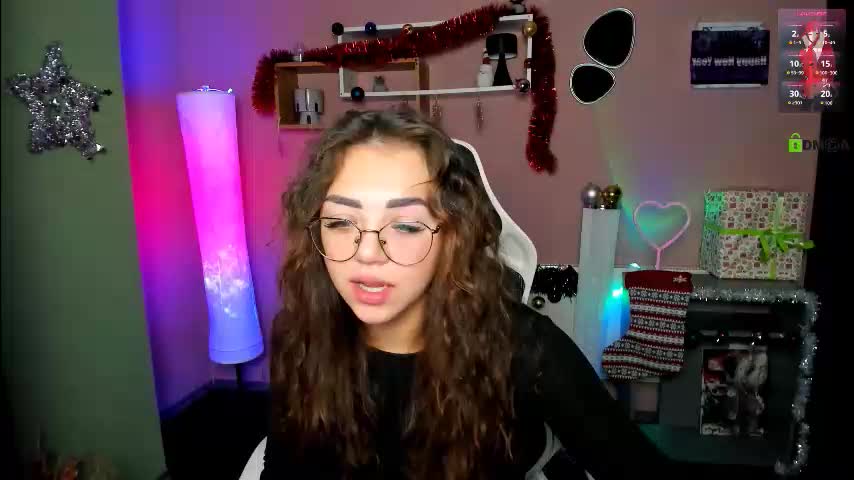 kiki_swan Adult Chat December 30, 2025