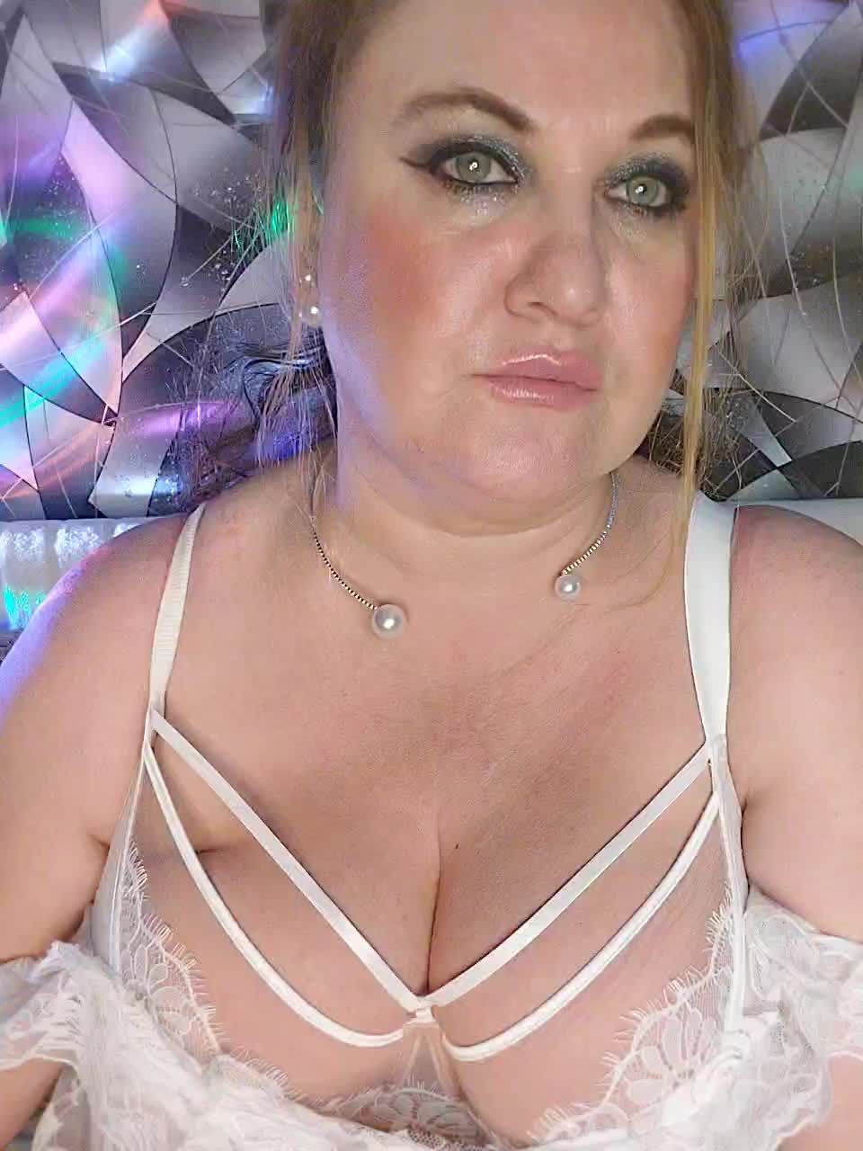 -Your_dream- Adult Chat December 30, 2025