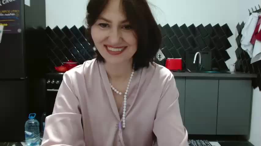 ANGELALADI Adult Chat December 30, 2025